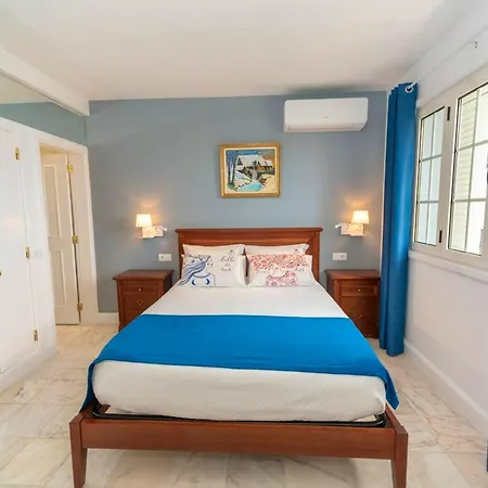 Holiday home Charming House In With Pool And Terrace *